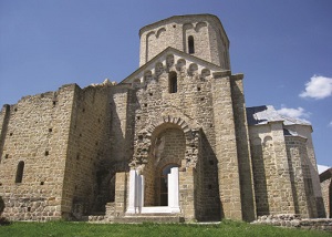 Grad Novi Pazar Turističke atrakcije Manastir Đurđevi stupovi